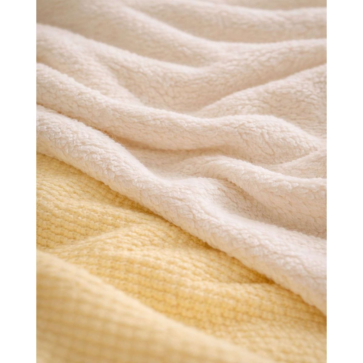 GENERICO - FRAZADA CON CHIPORRO 2 PLAZA 200X230cm Beige