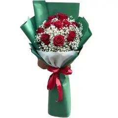 GENERICO - Bouquet de 10 Rosas Rojas con Ilusión