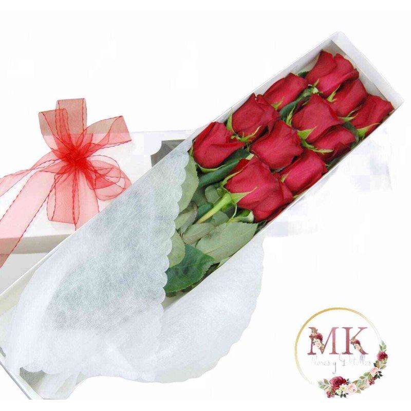 GENERICO - Caja 12 Rosas Rojas