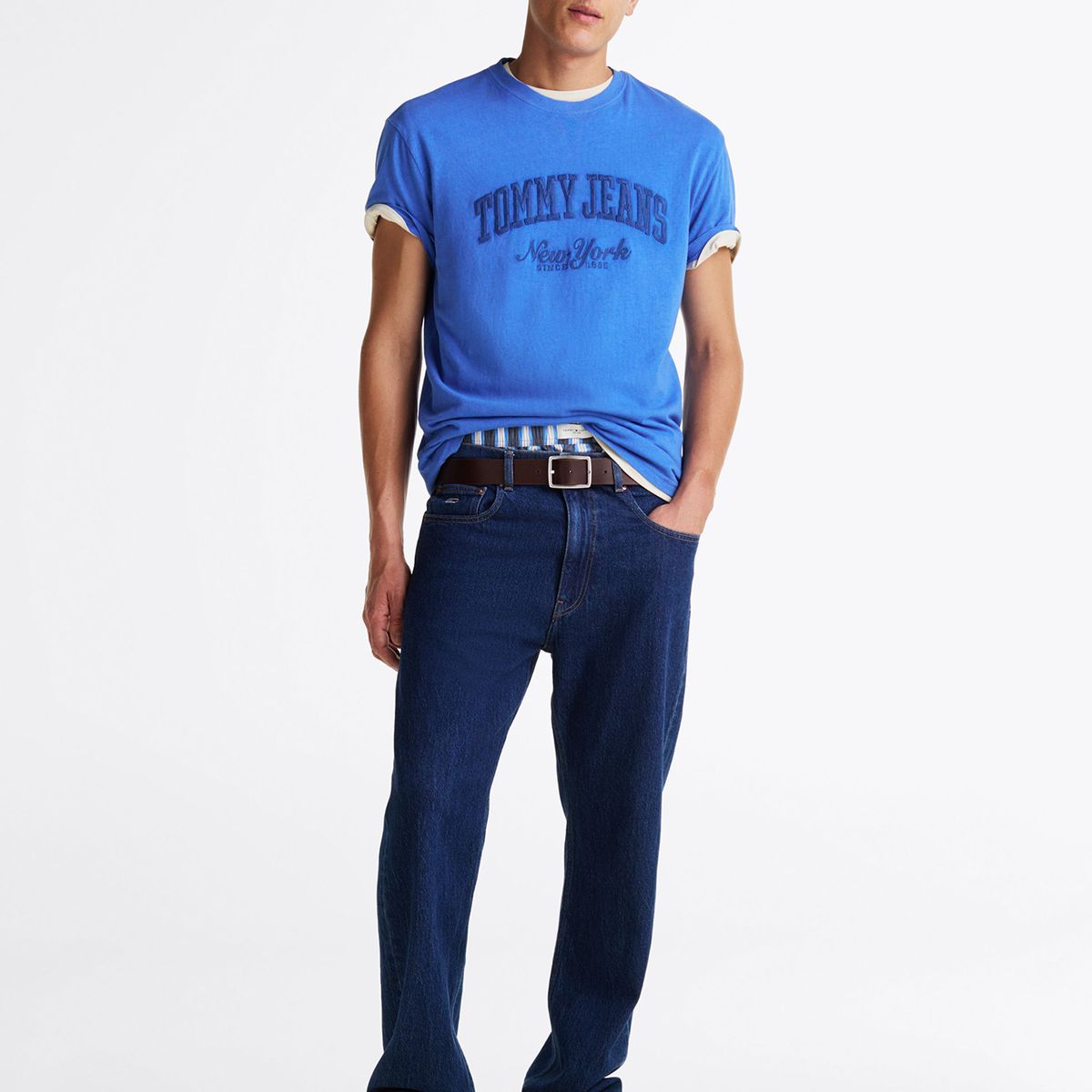 TOMMY HILFIGER - Polera Varsity Con Efecto Lavado Azul Tommy Jeans