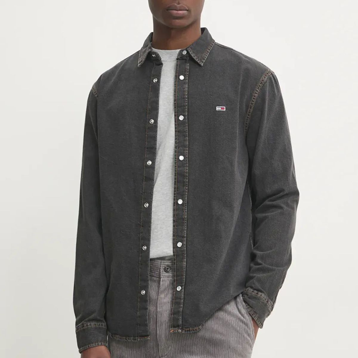 TOMMY HILFIGER - Camisa Regular Fit Solid Gris Tommy Jeans