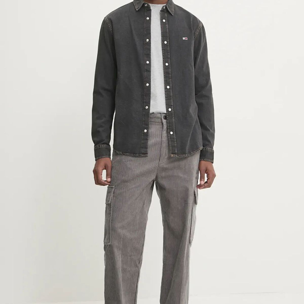 TOMMY HILFIGER - Camisa Regular Fit Solid Gris Tommy Jeans