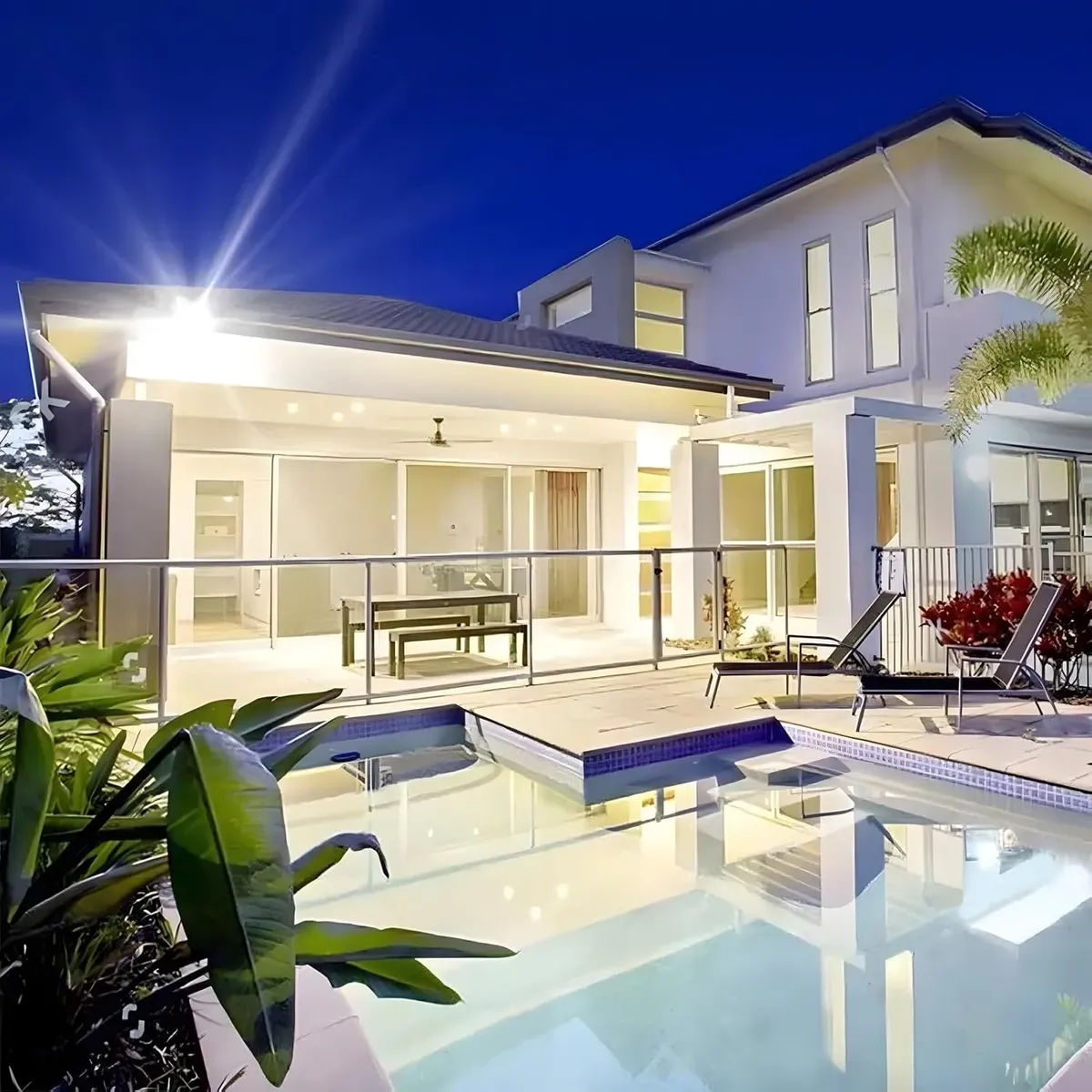 SUPERCENTER - Foco Reflector Solar Interior Y Exterior 300w Acampada