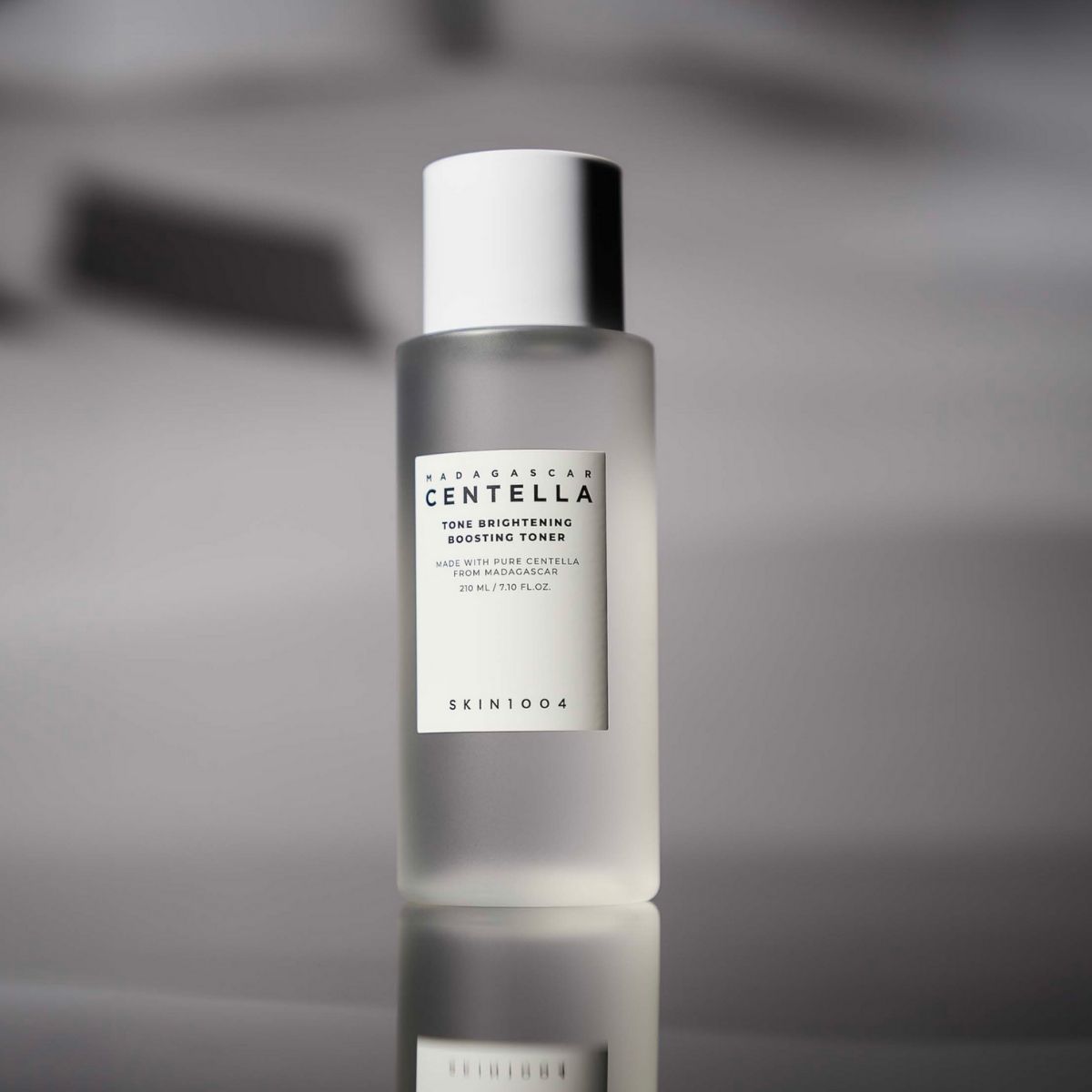 SKIN1004 - Tónico Facial Iluminador Brightening 210ml Skin1004