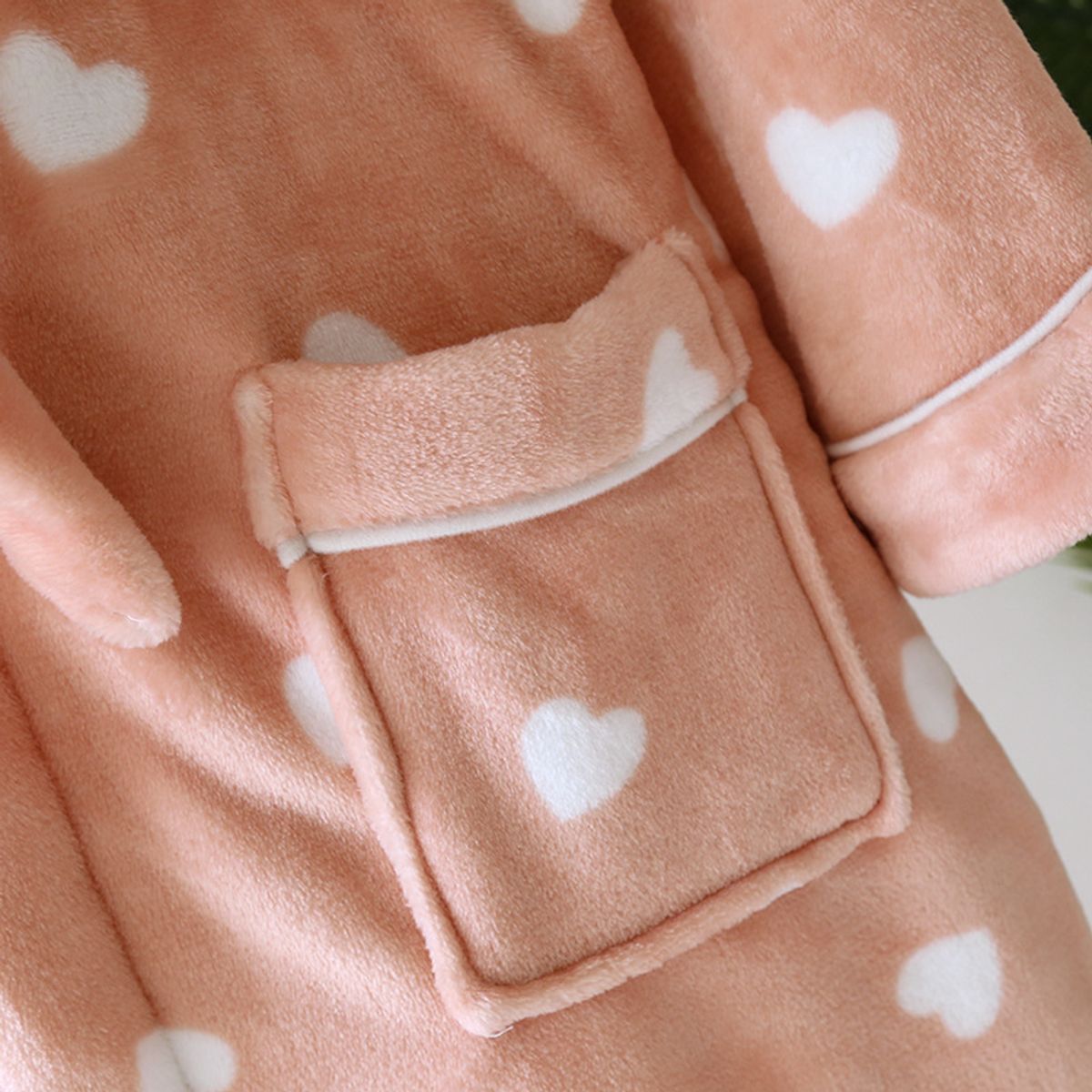 VELVET - Bata Amadea Polar Rosada