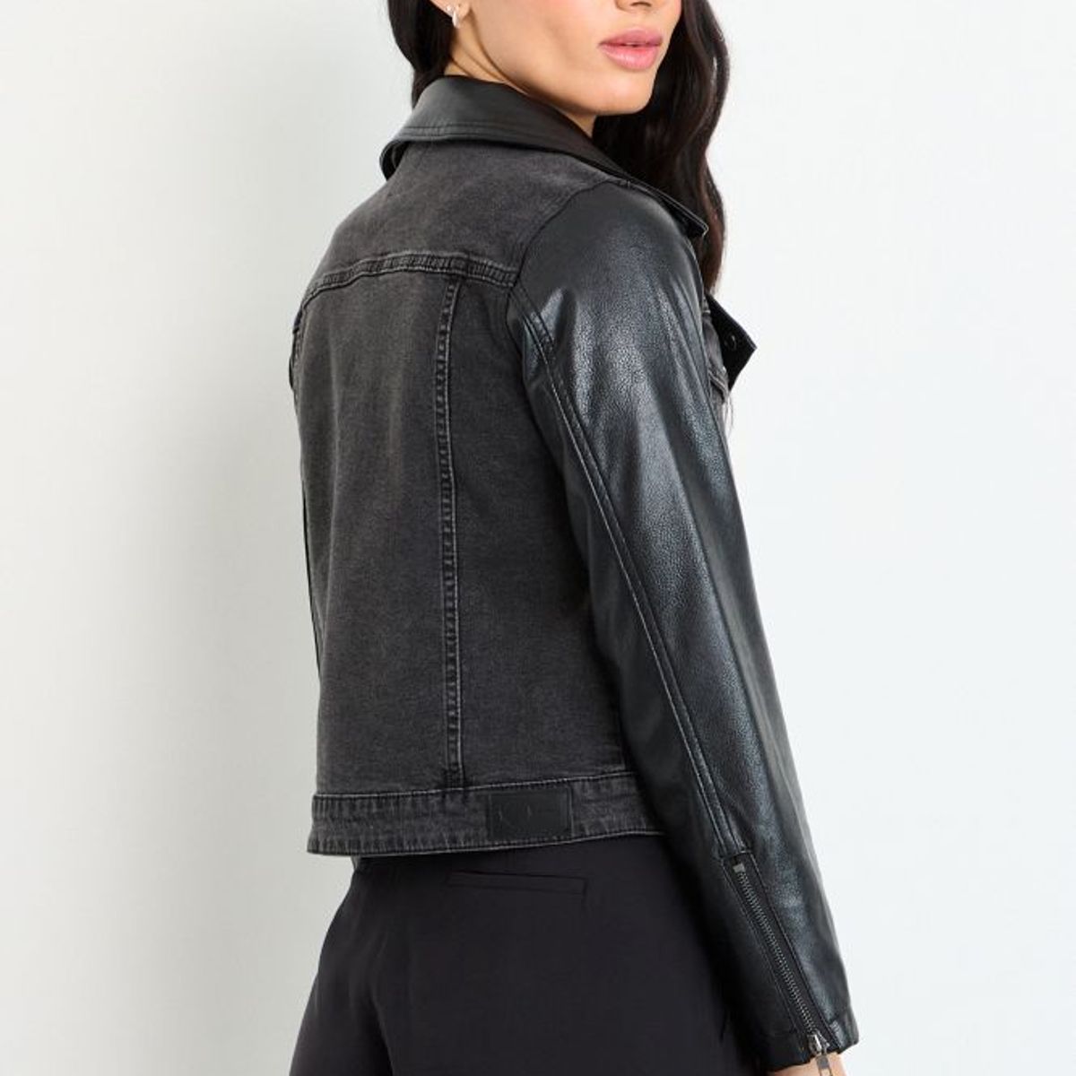 IO - Chaqueta Mujer Negro IO