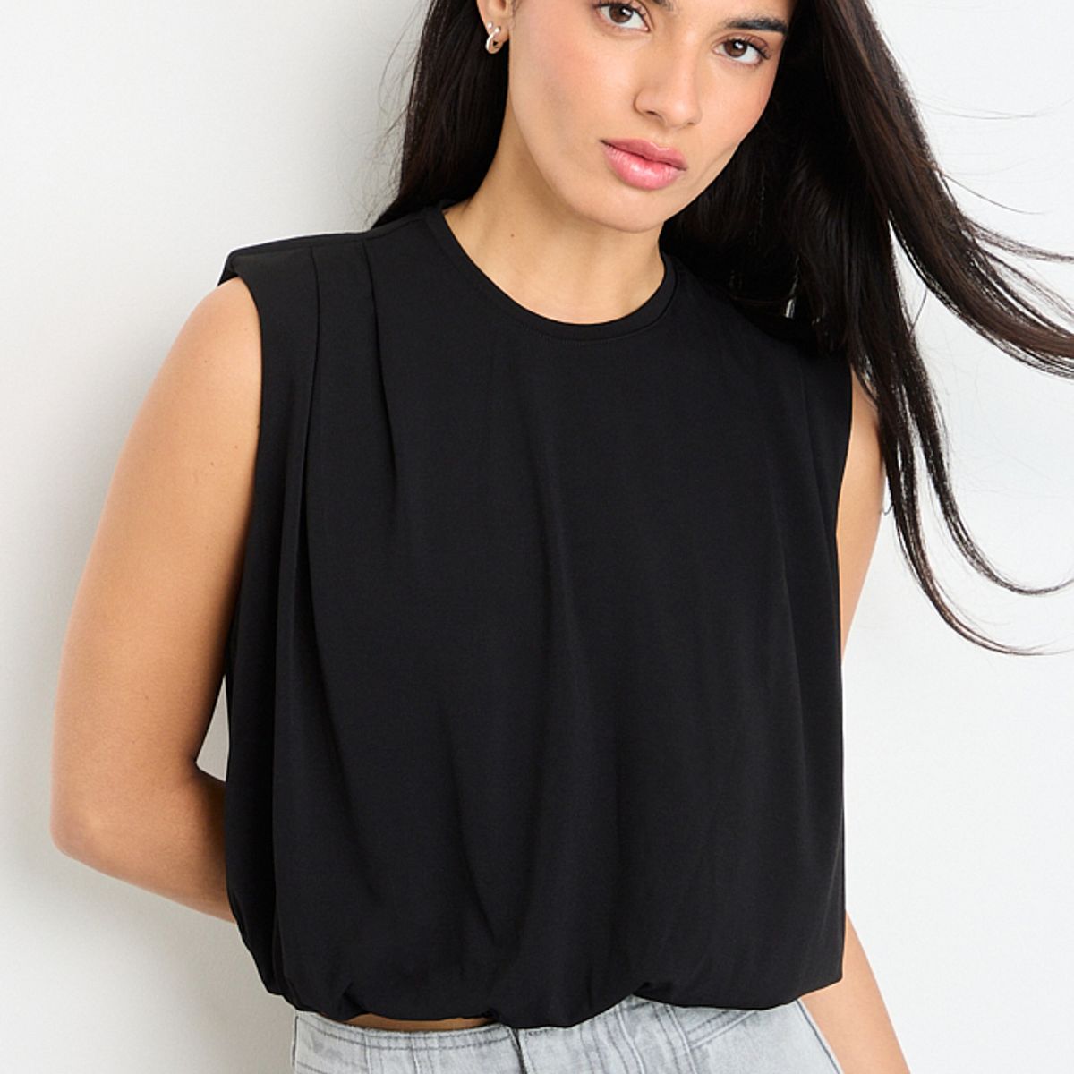 IO - Polera Sin Mangas Mujer Negro IO