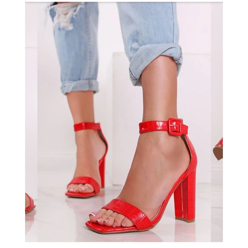 SNOOPY - Sandalias Rojas  Mujer con Taco Alto M411