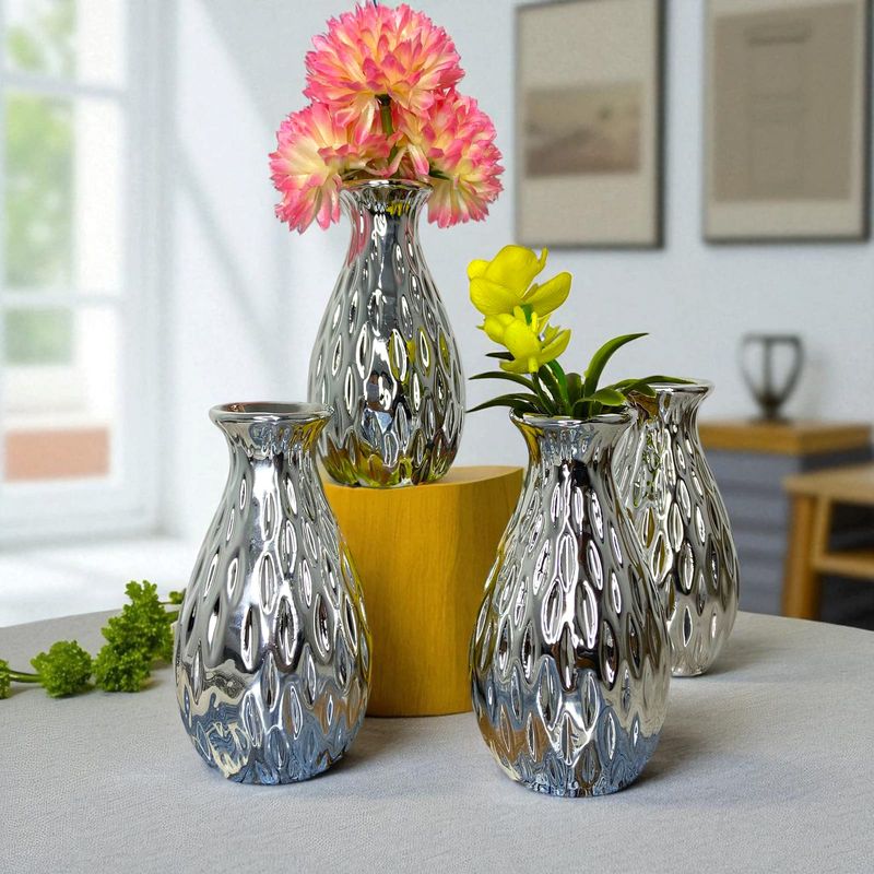 HOMEY - Pack de 4 floreros plateados.