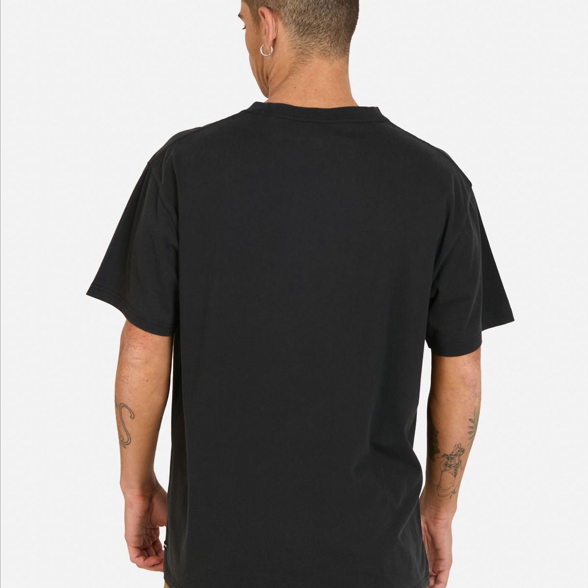 VOLCOM - Polera MC Long Time Negro Hombre Volcom
