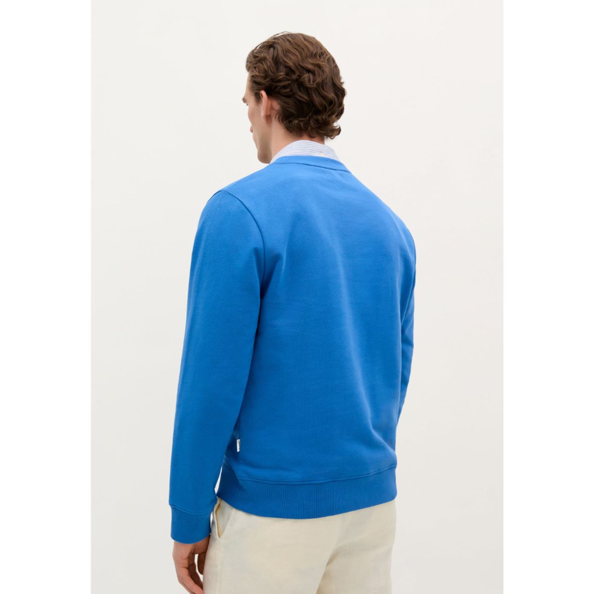 SCALPERS - POLERÓN BÁSICO CALAVERA BORDADA