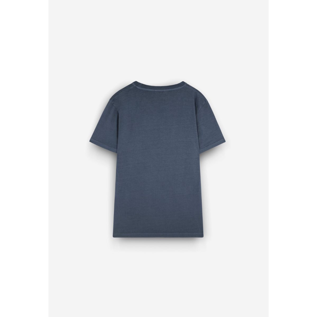 SCALPERS - POLERA CALAVERA BORDADA TONO