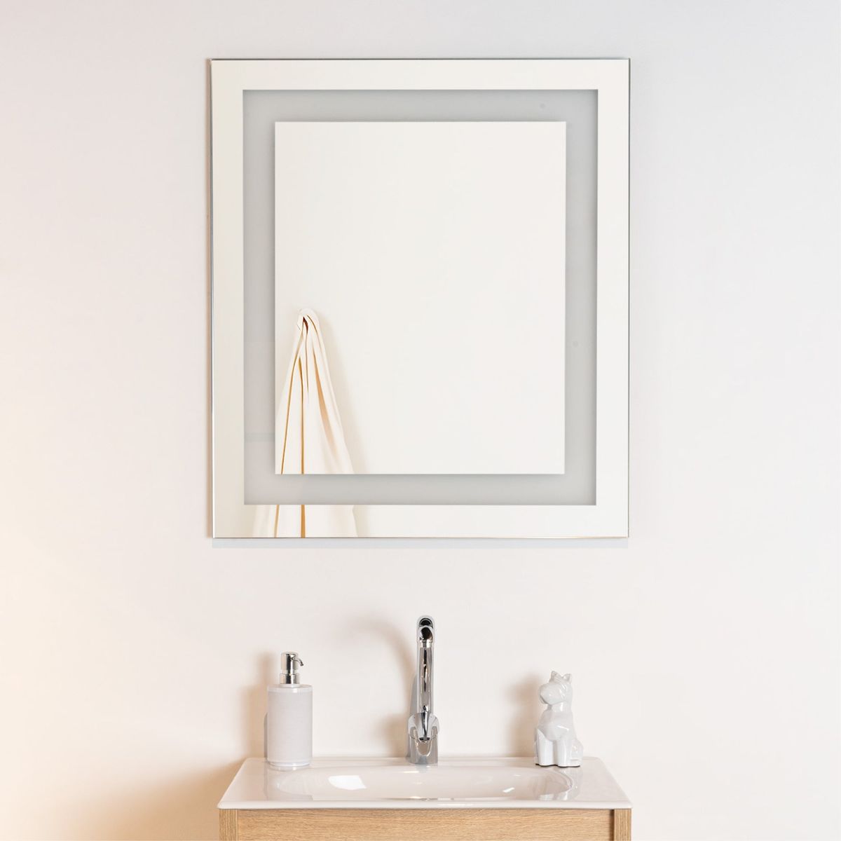 TUHOME - Espejo Torino Rectangular 75X65 Cm Diseño En Sandblasting