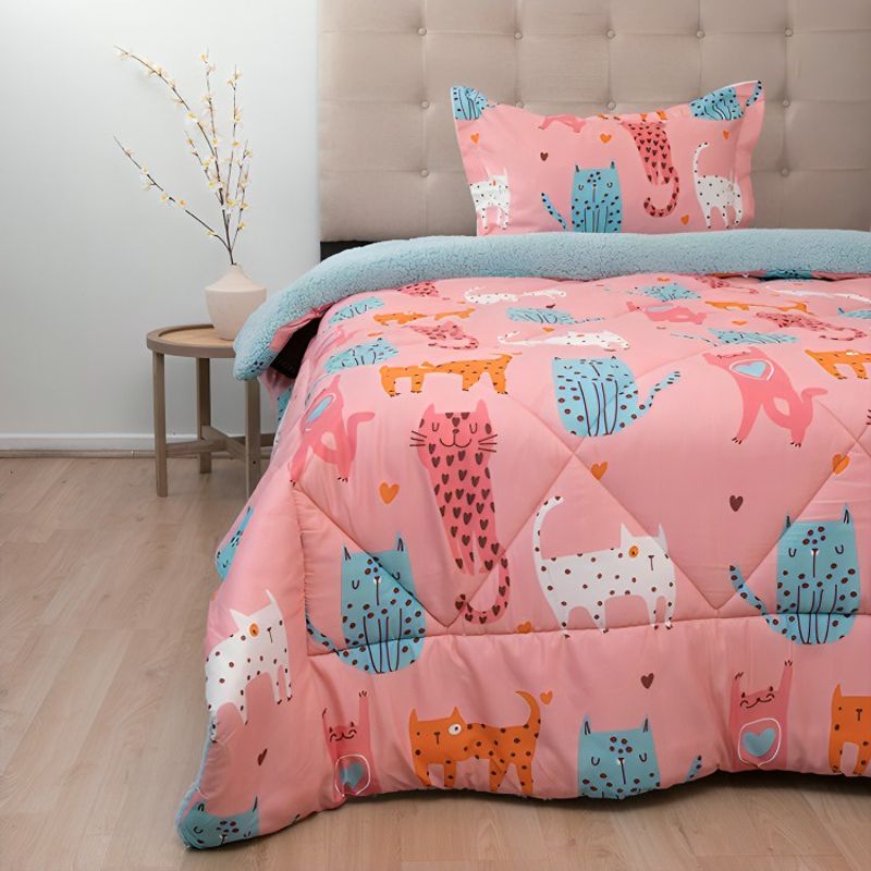 DORAL - Plumón Estampado Deluxe Sherpa Kids 15 Plazas  Gatos  Doral  170x 240 cm