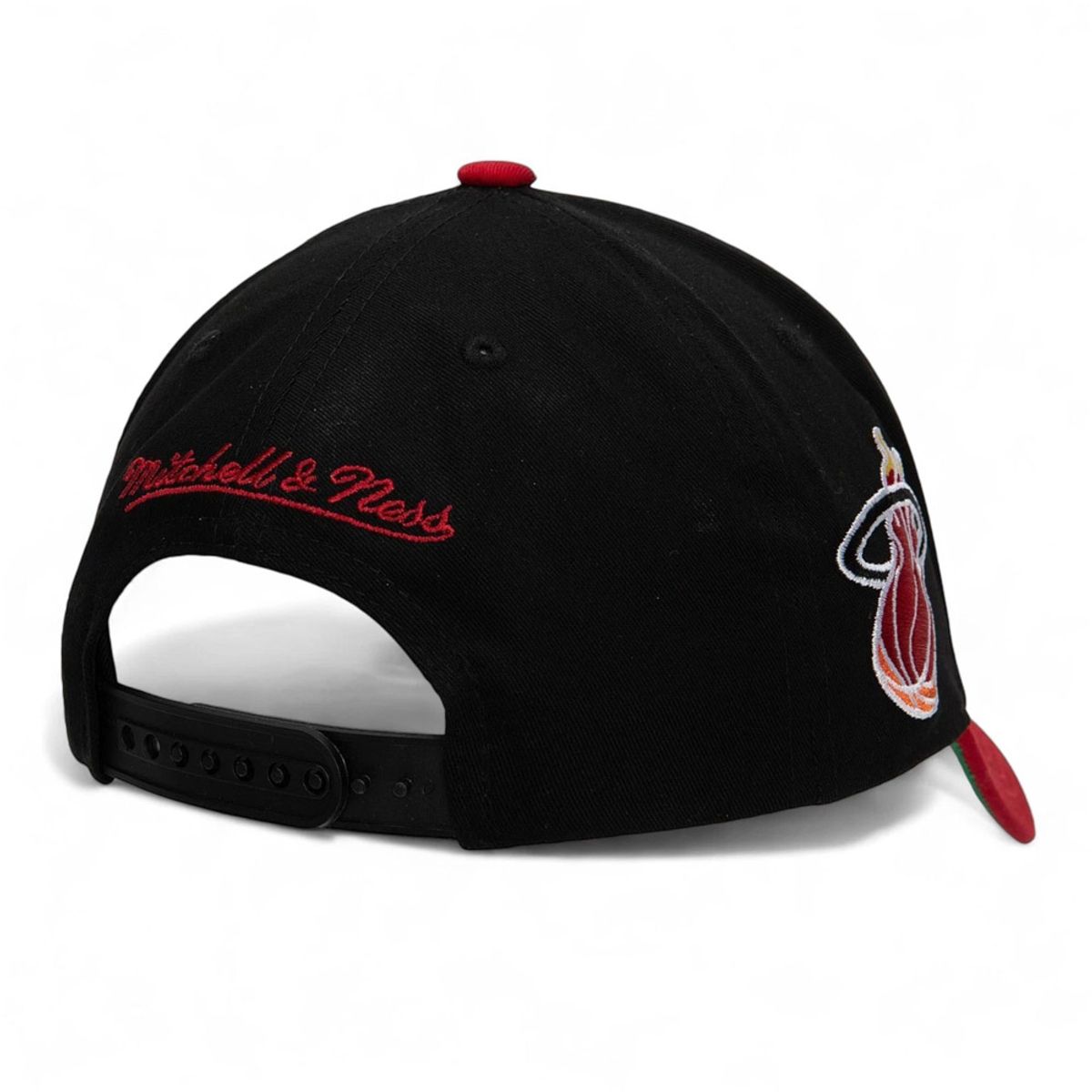 MITCHELL & NESS - Jockey Gorro Mitchell And Ness Highlights Real Heat Dwyane Wade