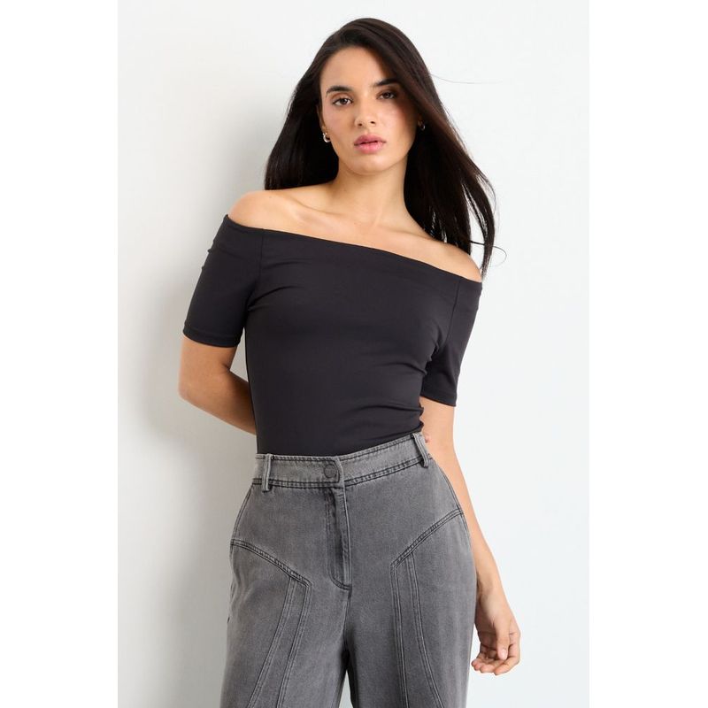 IO - Polera Sin Mangas Mujer Negro IO