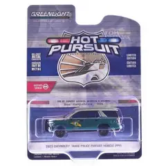 GREENLIGHT - 43040F 1-64 HOT PURSUIT SERIES 46 2023 CHEVROLET