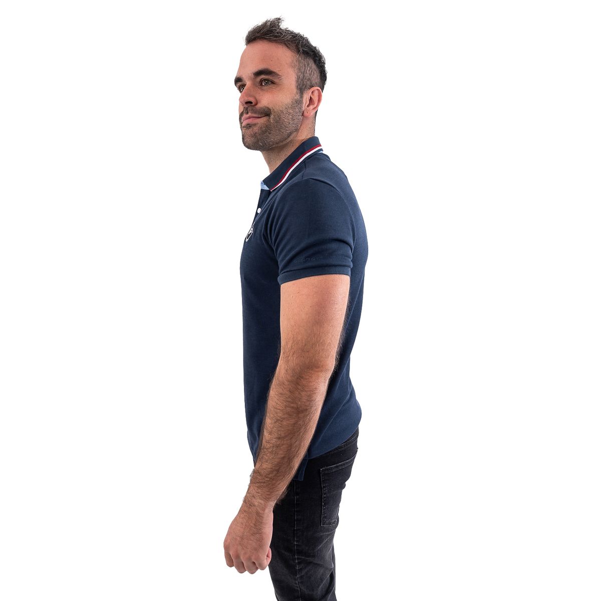 PARROT - Polera Manga Corta con Logo bordado