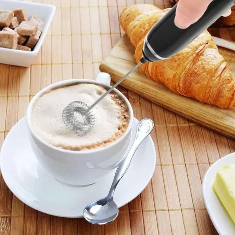 MOVI - Batidor y Espumador Eléctrico Pórtatil Para Café y Tragos