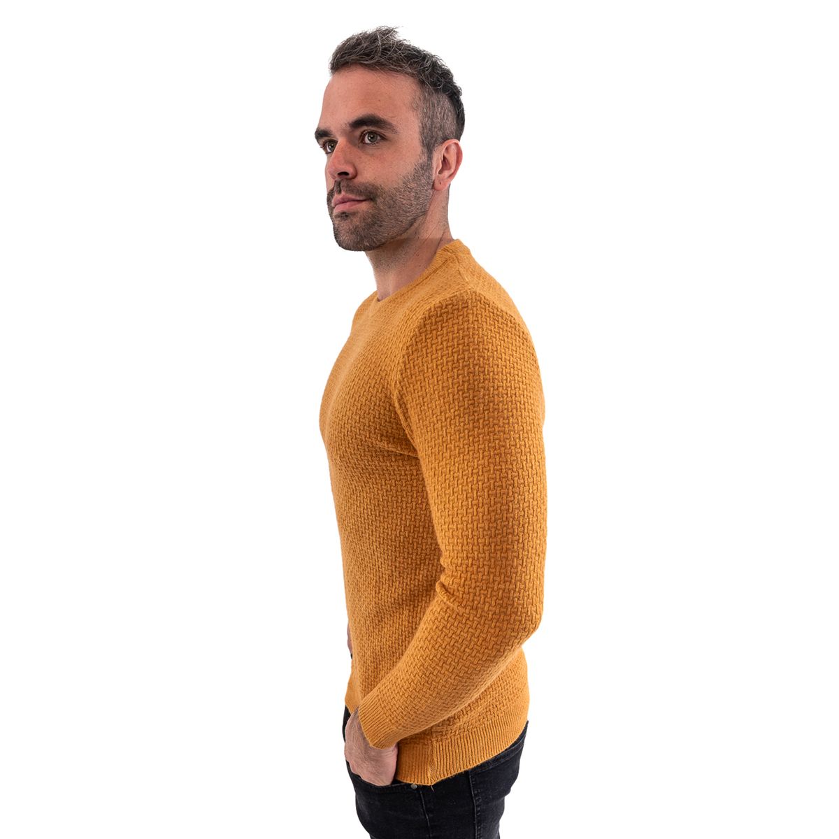 PARROT - Sweater ajustado con calce perfecto