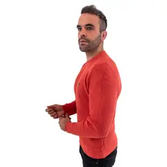 PARROT - Sweater Ajustado con un calce perfecto