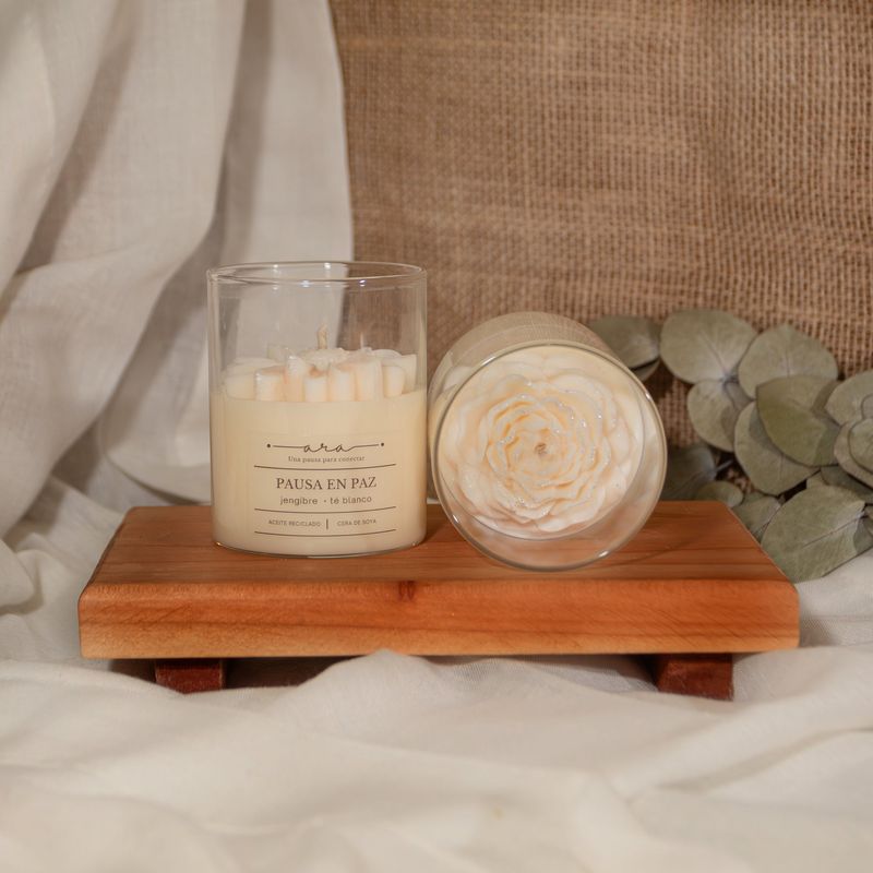 GENERICO - Vela Flor Peonia Pausa en Paz.  Aroma Te Blanco y Jengibre