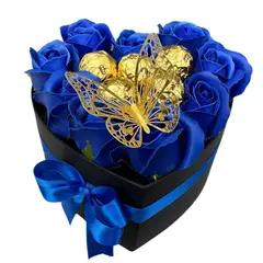 GENERICO - Box Corazón 10 Rosas Azules Eternas de Jabón y 5 Bombones