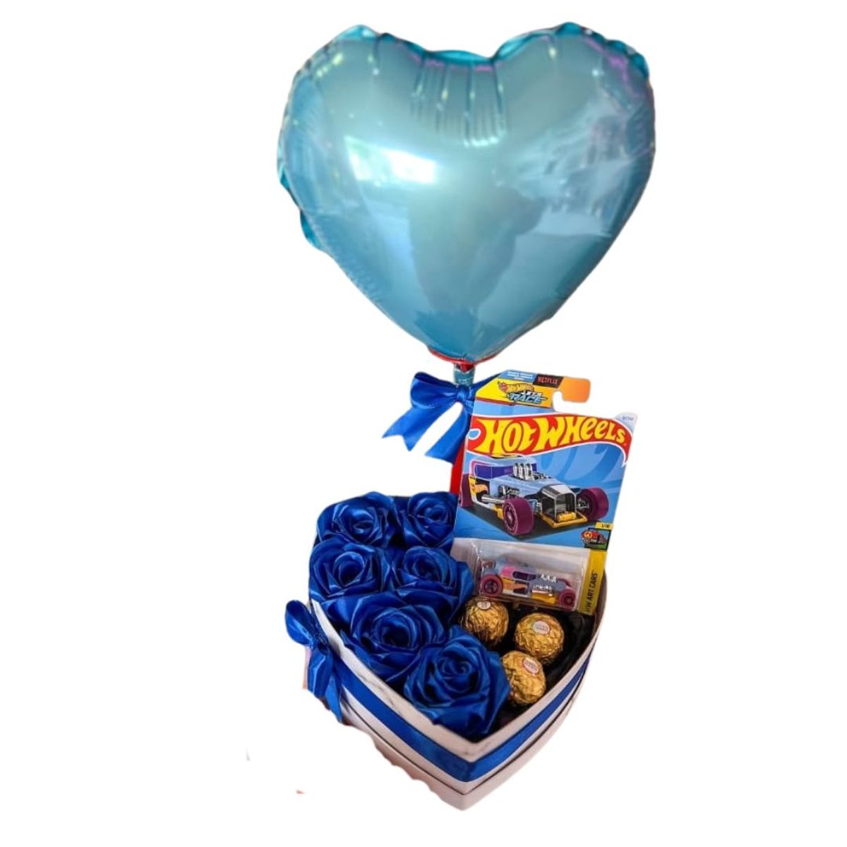 GENERICO - Box Corazón 8 Rosas Azules Eternas