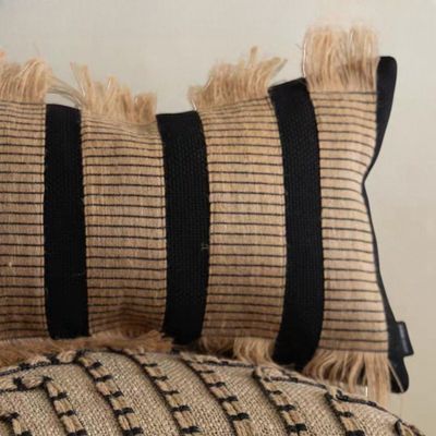 Imagen 2 del producto Pack de 02 Fundas De Cojin con detalles en yute 45x45cm md15