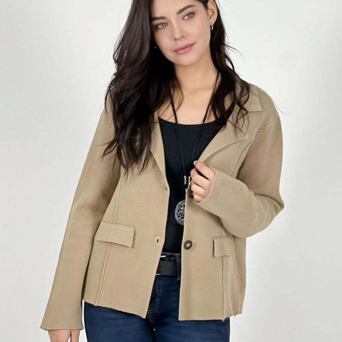 ENIGMATICA BOUTIQUE - Blazer Cuello V 2 Botones - Negro