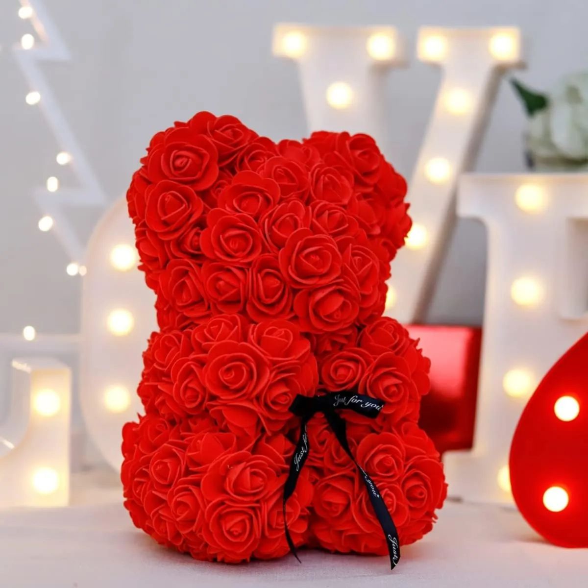 MOVI - Oso de Peluche con Rosas Eternas Color Rojo - Un Detalle Inolvidable