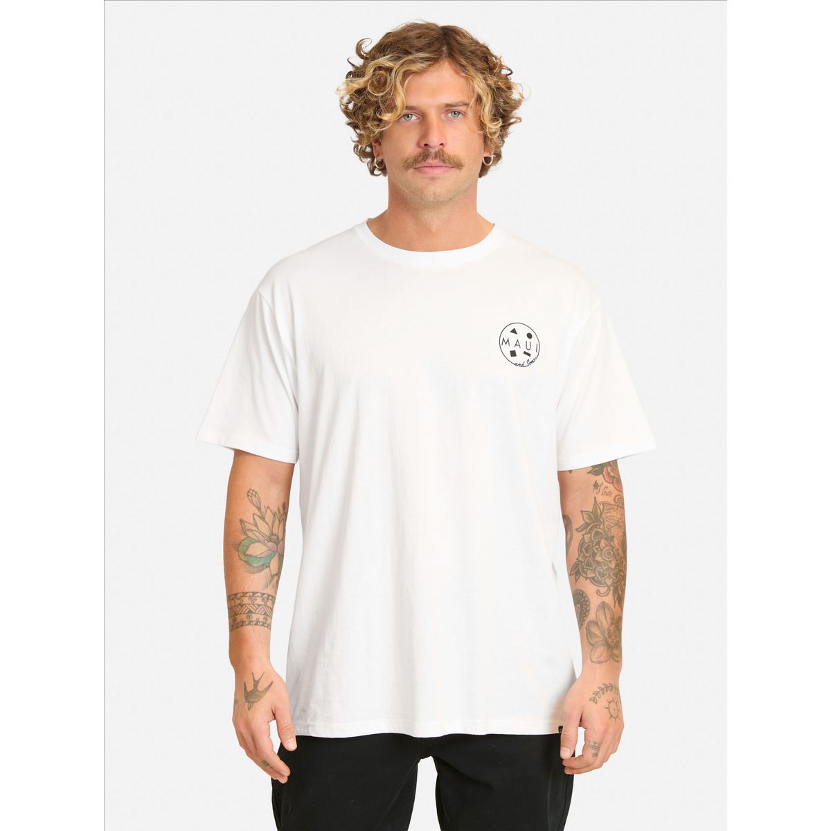 MAUI AND SONS - Polera MC Yanika Blanco Hombre Maui And Sons
