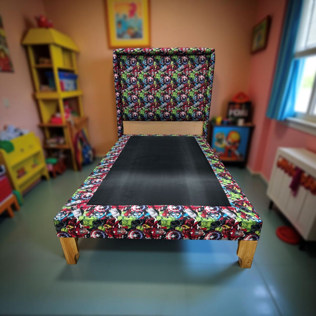 MUEBLES NEW - CAMA PLAZA Y MEDIA INFANTIL AVENGERS.