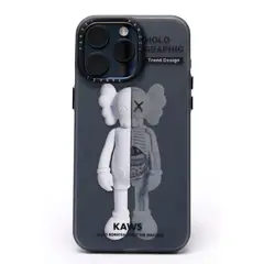 GENERICO - Carcasa Pangzi KAWS IPH 15