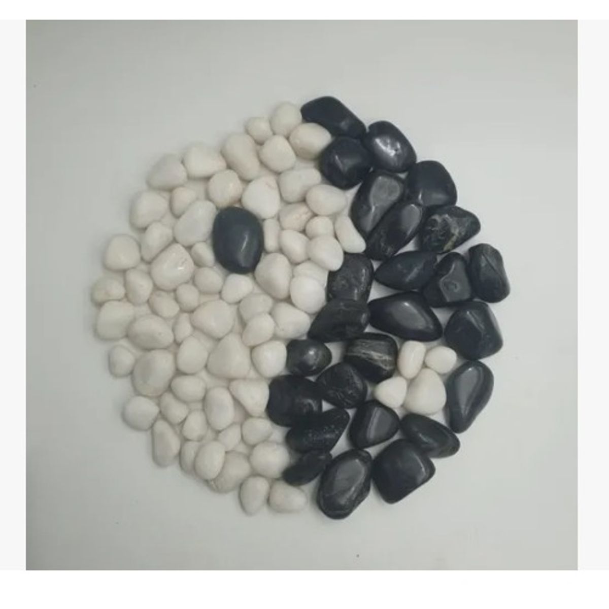 GENERICO - Piedras Hindú Pack Ying Yang 2kg