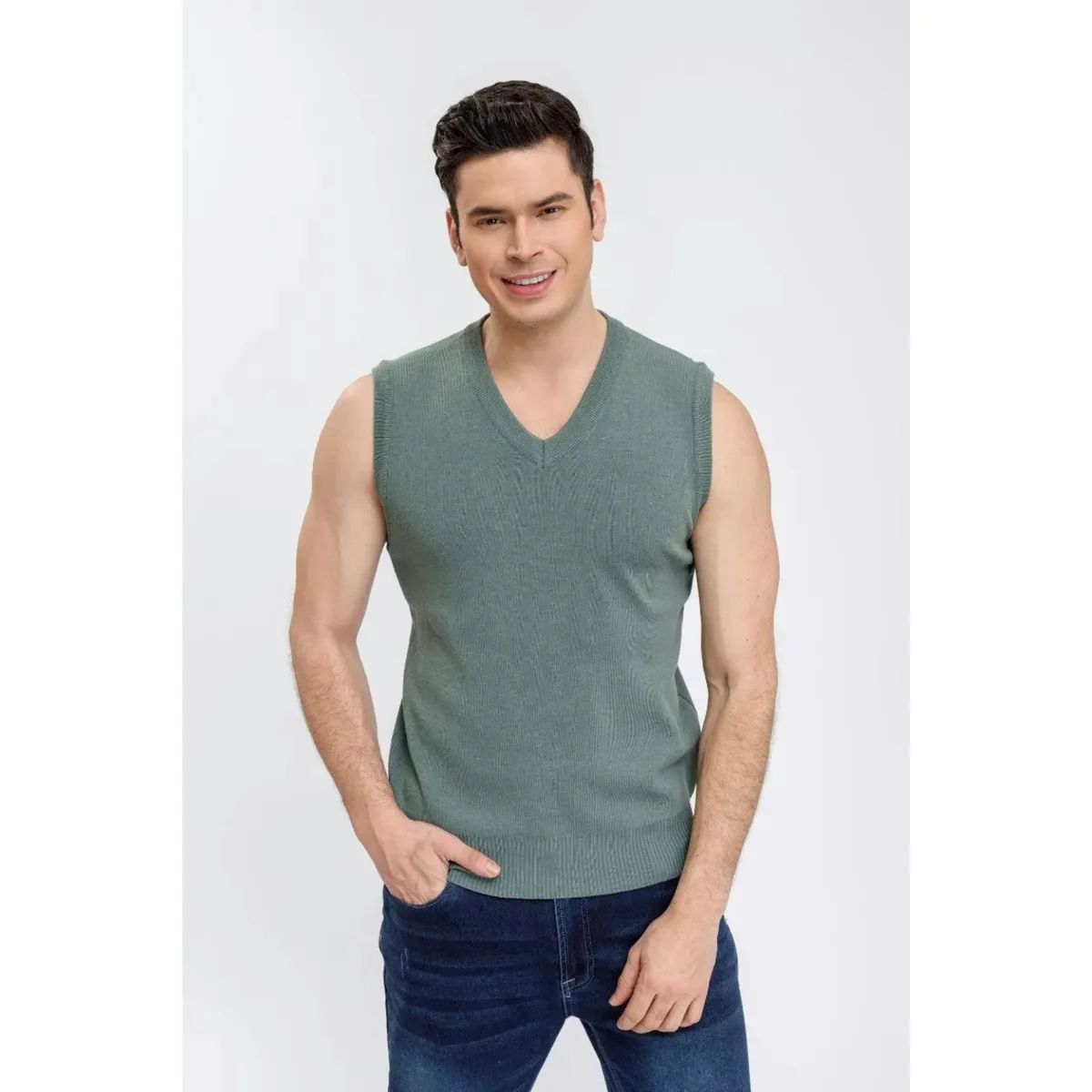 LOOK SHOP - Sweater Sin Mangas Hombre Cuello V, Excelente Calidad 131