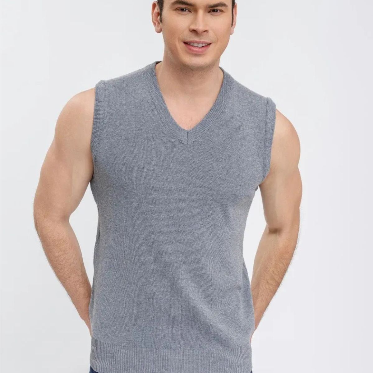 LOOK SHOP - Sweater Sin Mangas Hombre Cuello V, Excelente Calidad 131