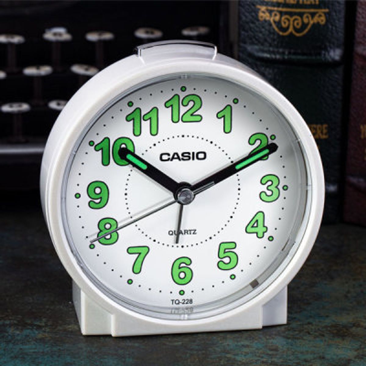 CASIO - RELOJ DESPERTADOR CASIO TQ228-7DF  ANALOGO
