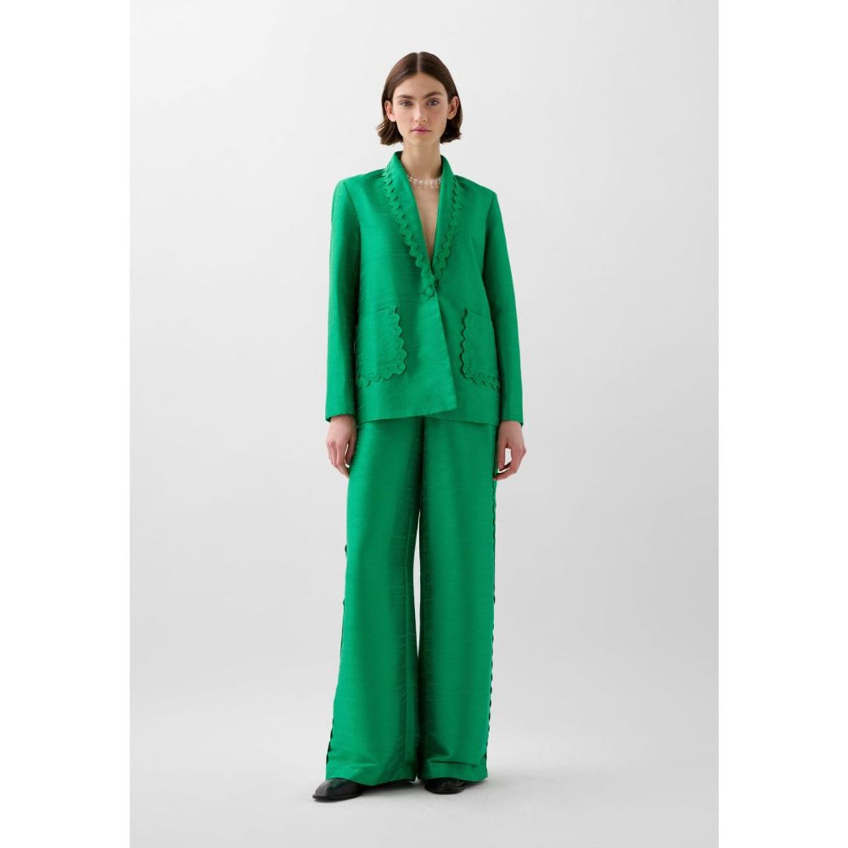 SCALPERS - BLAZER HOMBRERAS DETALLE ONDAS