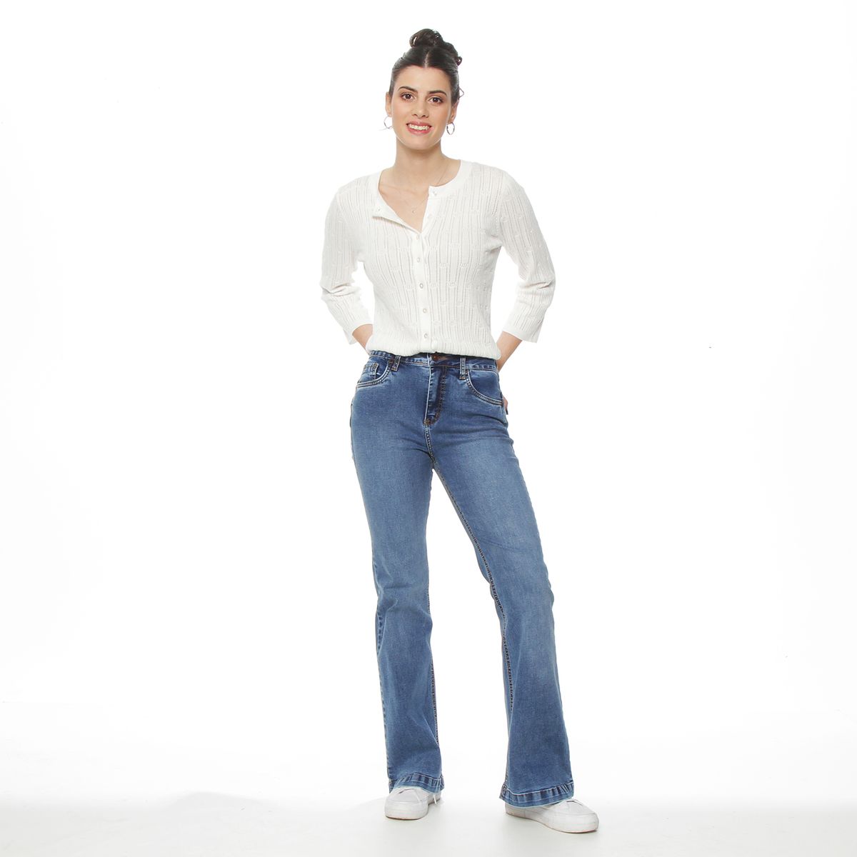 WADOS - JEANS FLARE TIRO ALTO PRETINA BASICA 1 BOTON
