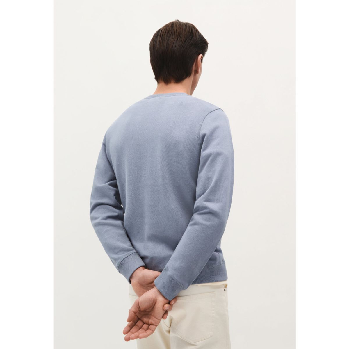 SCALPERS - POLERÓN BÁSICO CALAVERA BORDADA