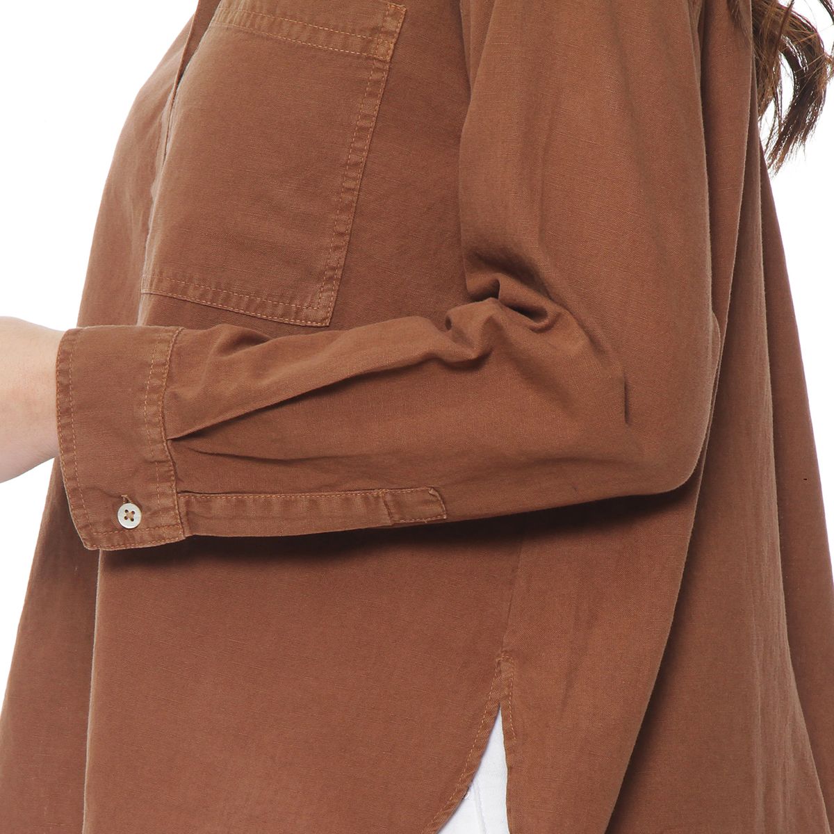 WADOS - BLUSA MANGA LARGA LINO SOLIDO ABOTONADA EN DELANTERO Y BOLSILLO