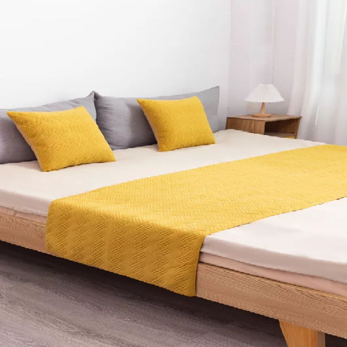 GENERICO - Piecera cama terciopelo plush king+2 fundas 70x210 color amarillo