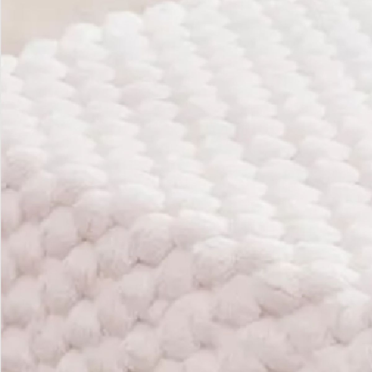 GENERICO - Piecera 70x190 cm + 2 fundas 45x45 cm plush peludita king color blanco