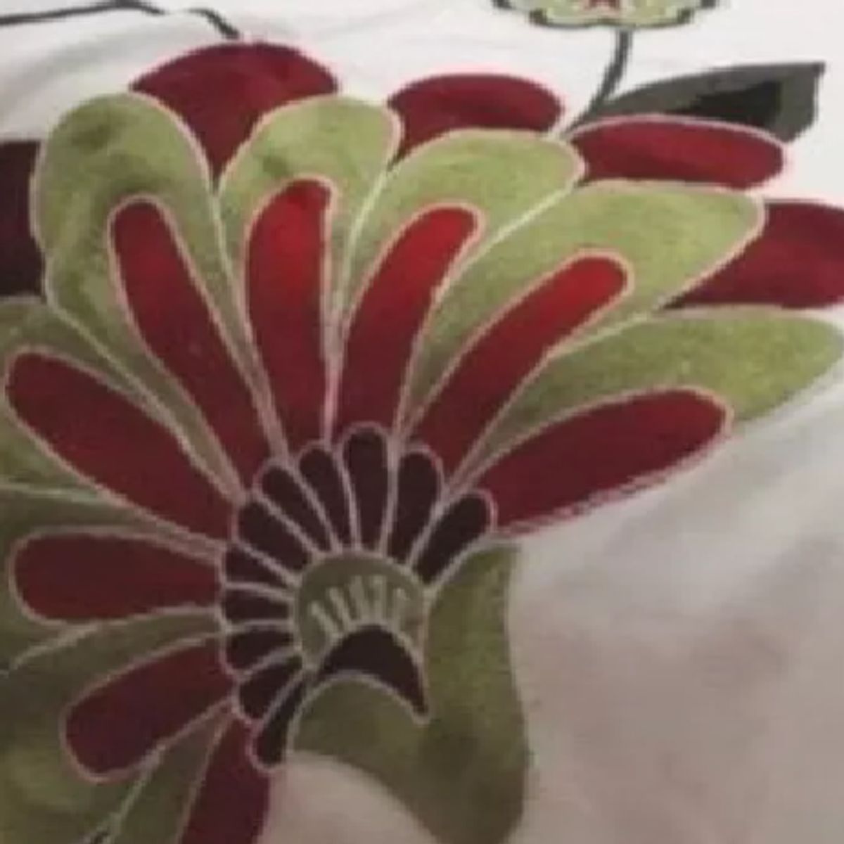 Piecera bordada + 2 fundas de cojín diseño floral 6 color blanco, marca GENERICO - Foto Principal
