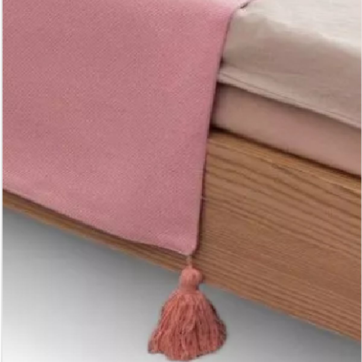 GENERICO - Piecera para cama 2 plaza - king en lino pompones 70x210 cm color rosa