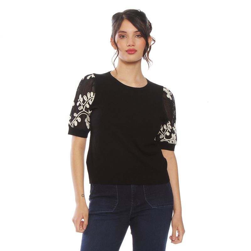 WADOS - SWEATER MANGA CORTA  CON BORDADO ESCOTE REDONDO