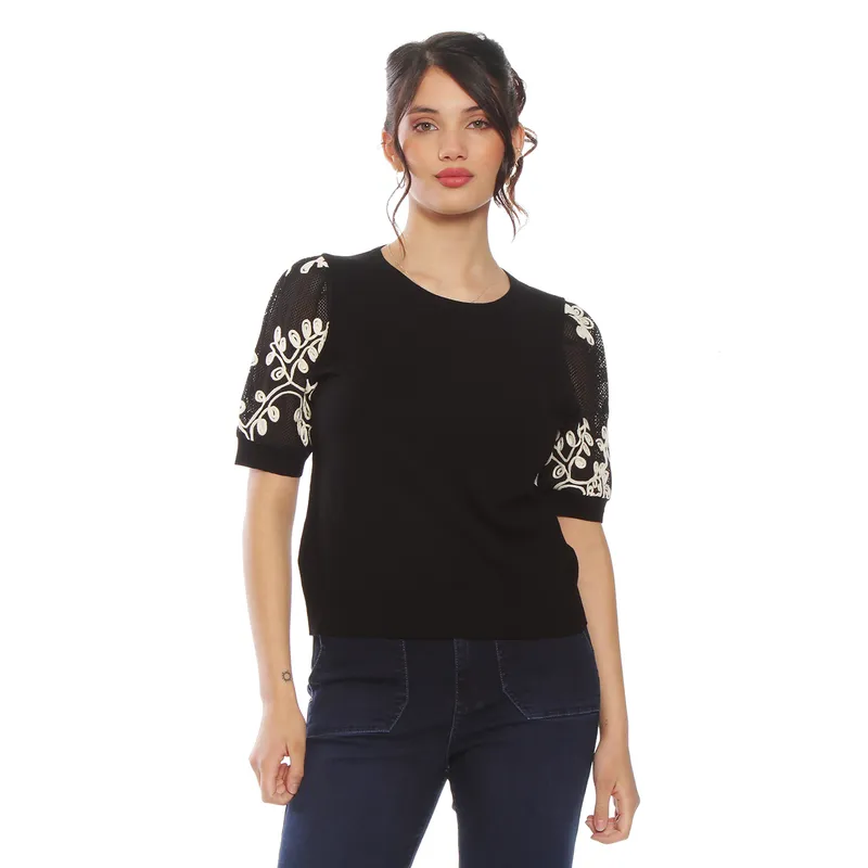 WADOS - SWEATER MANGA CORTA  CON BORDADO ESCOTE REDONDO