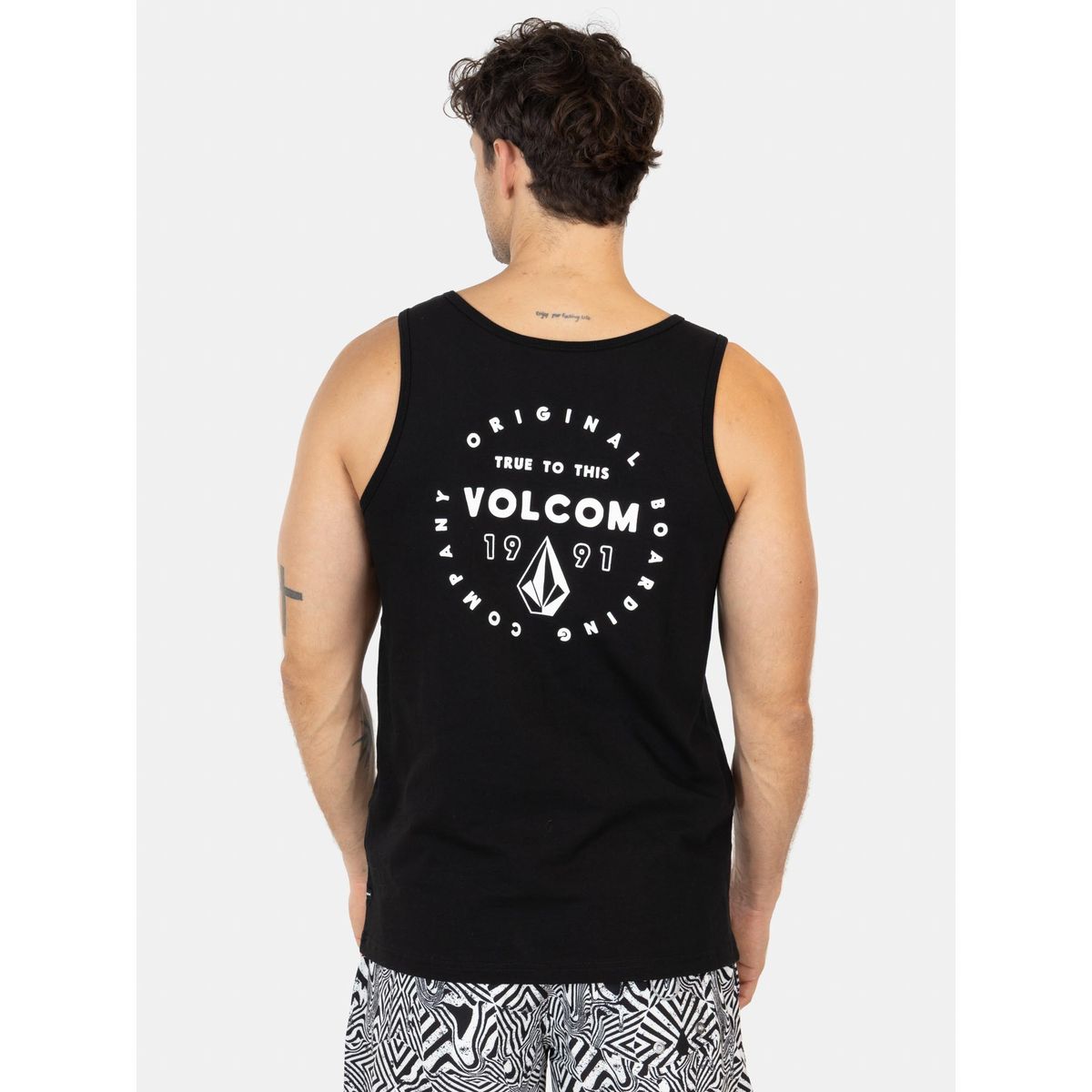 VOLCOM - Polera SM Aquilo Negro Hombre Volcom