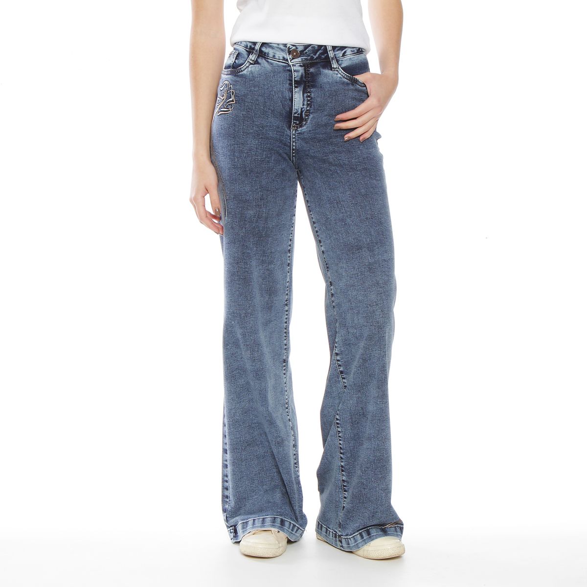 WADOS - JEANS WIDE LEG TIRO ALTO BORDADO PRETINA BASICA 1 BOTON SECRET